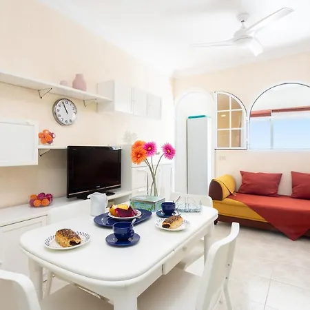 Home2book Front Gaviotas